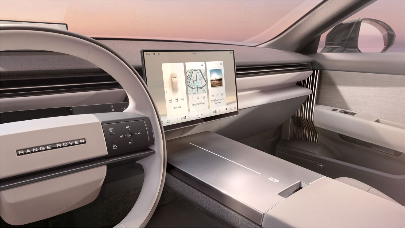 RR_GT_CENTER-CONSOLE_220726
