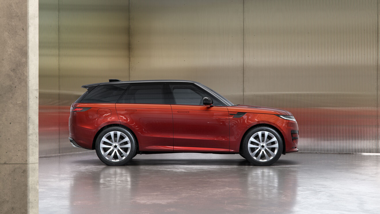 RANGE_ROVER_SPORT_TWENTY_EDITION_SIDEPROFILE_150426