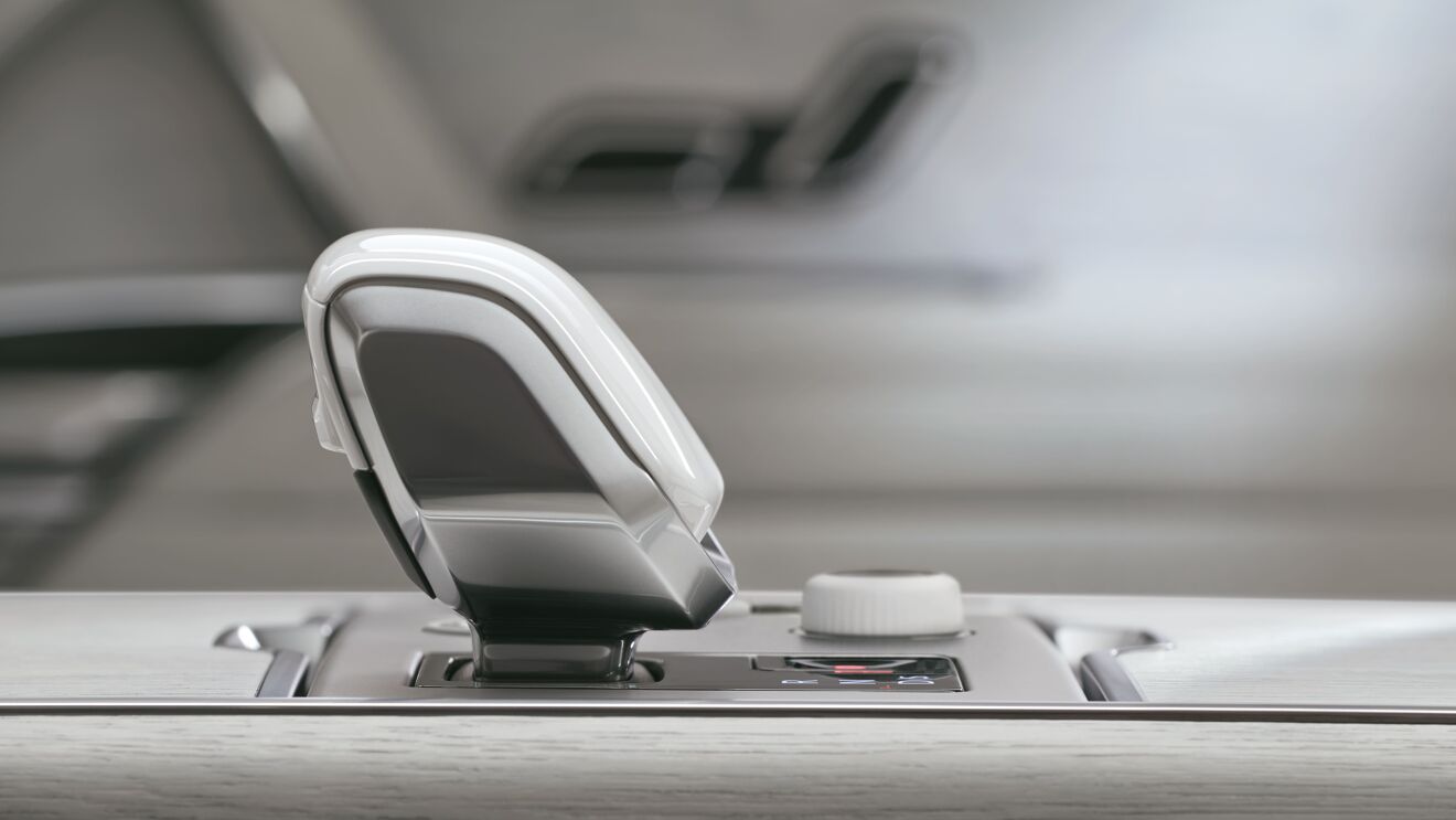 RR_SV_Ultra_27MY_Interior_02_290426
