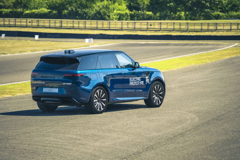 RR_SPORT_ELECTRIC_GOODWOOD_160726_17_0