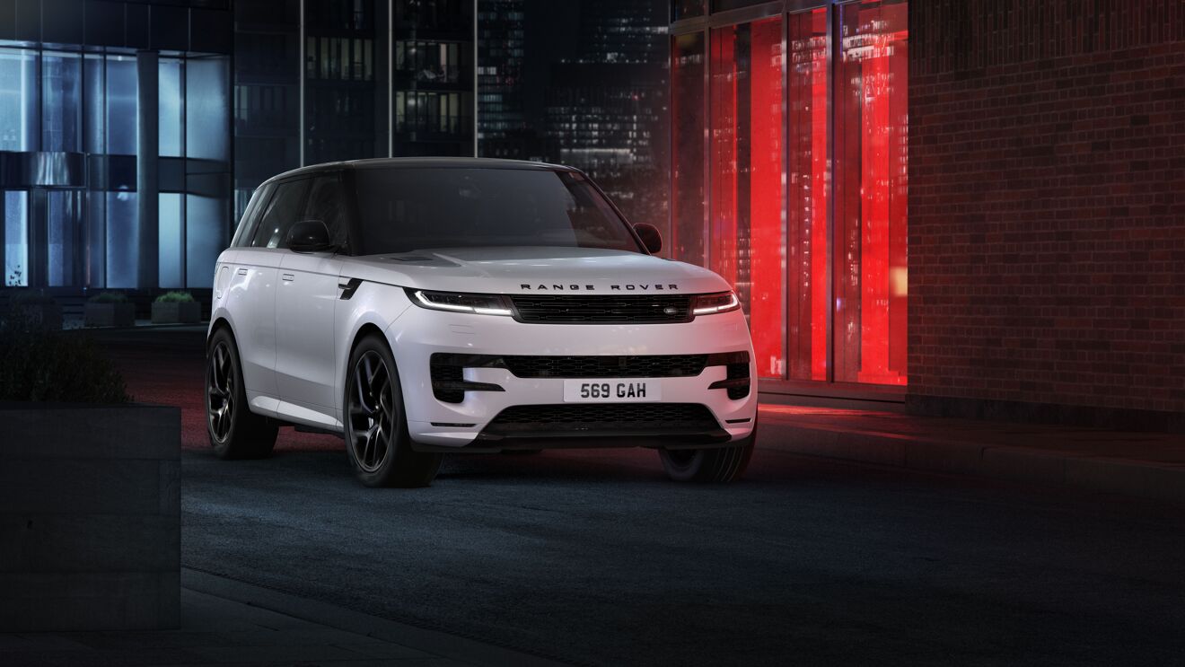 RANGE ROVER SPORT BATTERSEA EDITION LIFESTYLE 150426