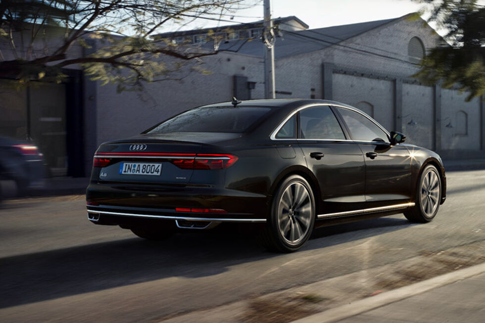 092019 Audi A8-06.jpeg