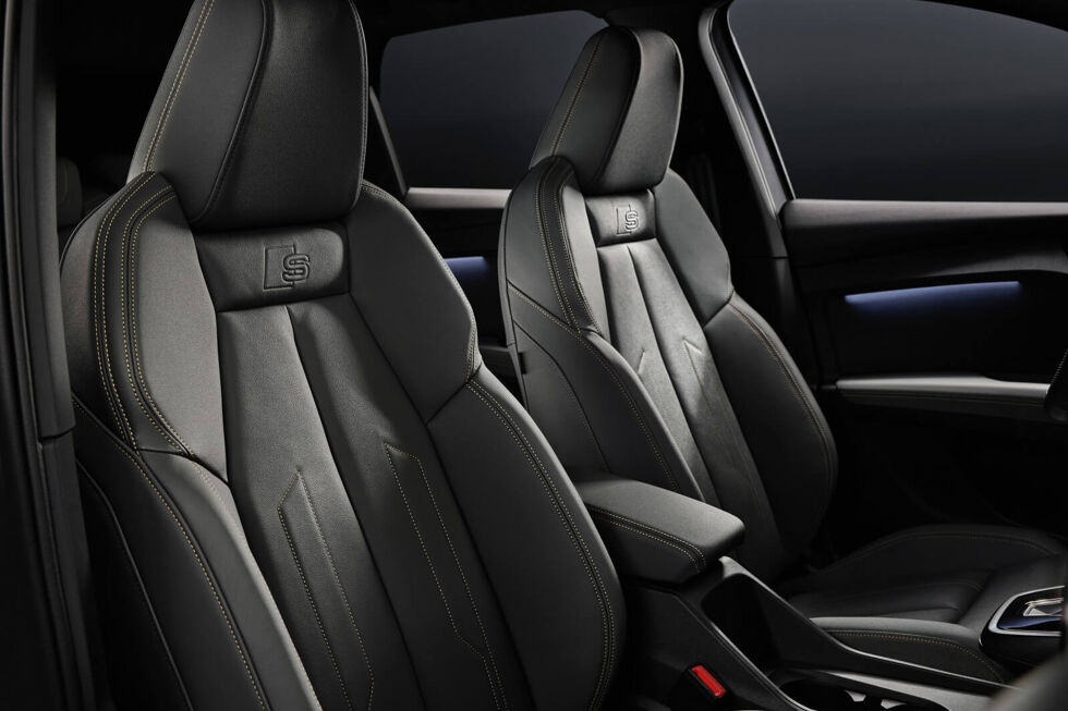 2104-audi-q4-sportback-e-tron-05.jpg
