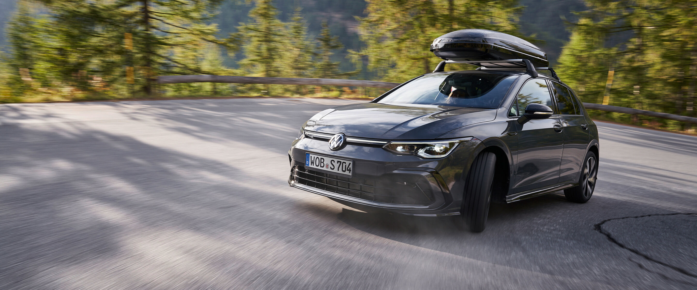 Winter Vacation Campaign - Golf Driving Shot GESPIEGELD.jpg