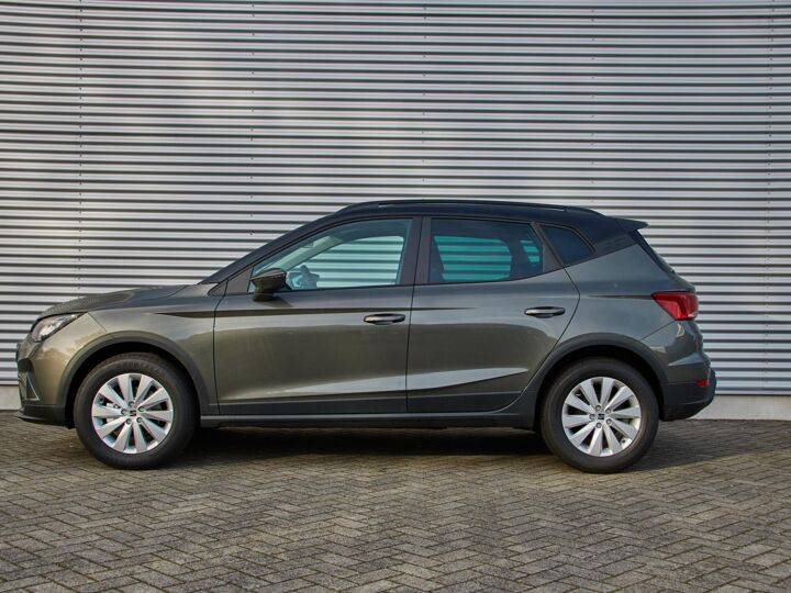 SEAT Arona Style Business Connect 1.0 70 kW / 95 pk EcoTSI SU