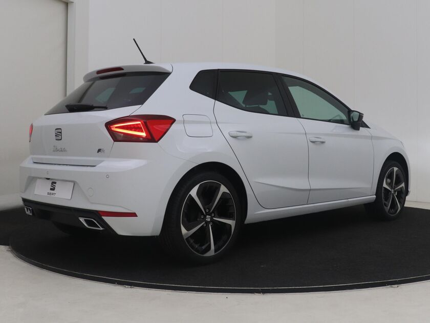 SEAT Ibiza FR Plus 1.0 70 kW / 95 pk EcoTSI Hatchback 5 deurs