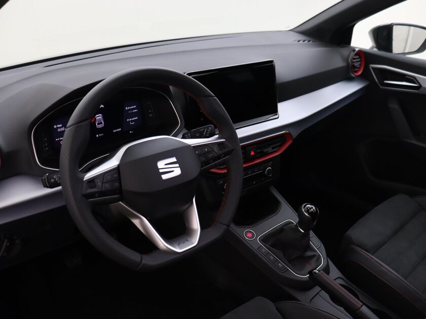 SEAT Ibiza FR Plus 1.0 70 kW / 95 pk EcoTSI Hatchback 5 deurs