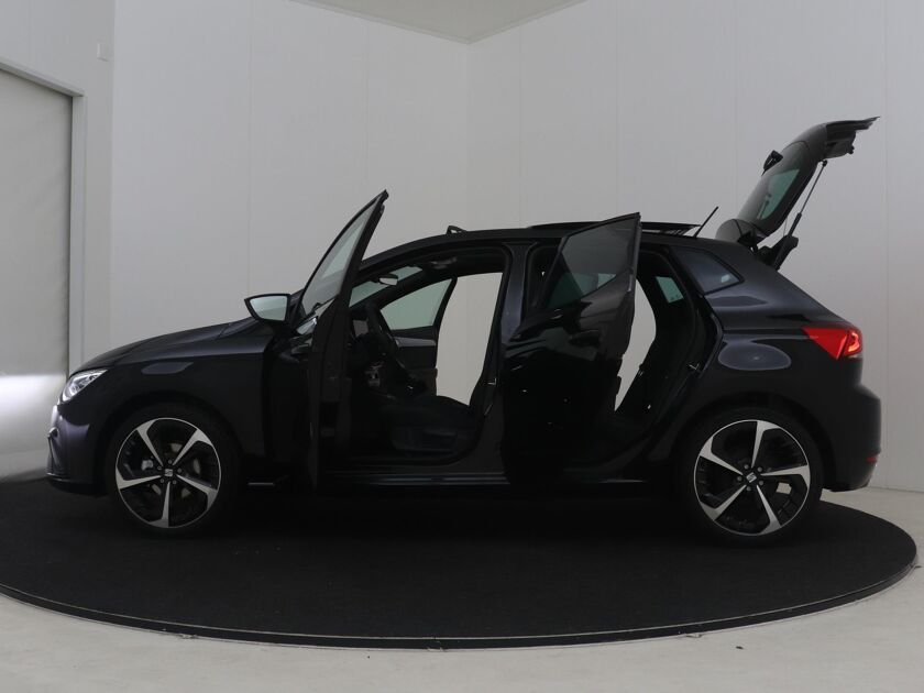 SEAT Ibiza FR Plus 1.0 70 kW / 95 pk EcoTSI Hatchback 5 deurs