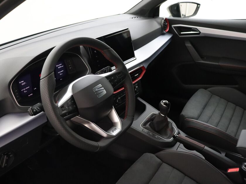 SEAT Ibiza FR Business Intense 1.0 70 kW / 95 pk EcoTSI Hatch