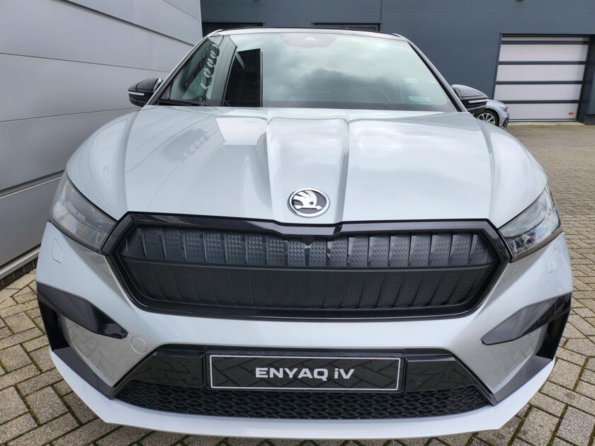 Škoda Enyaq coupé iv Sportline Elektromotor 150 kW / 204 pk SUV 1 versn . Automaat