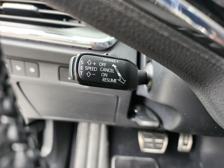 Škoda Enyaq coupé iv Sportline Elektromotor 150 kW / 204 pk SUV 1 versn . Automaat