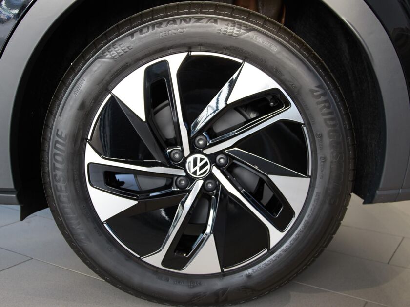 Volkswagen ID.4 Pro ELEKTROMOTOR 150 kW / 204 pk SUV Elektrische a andrijving