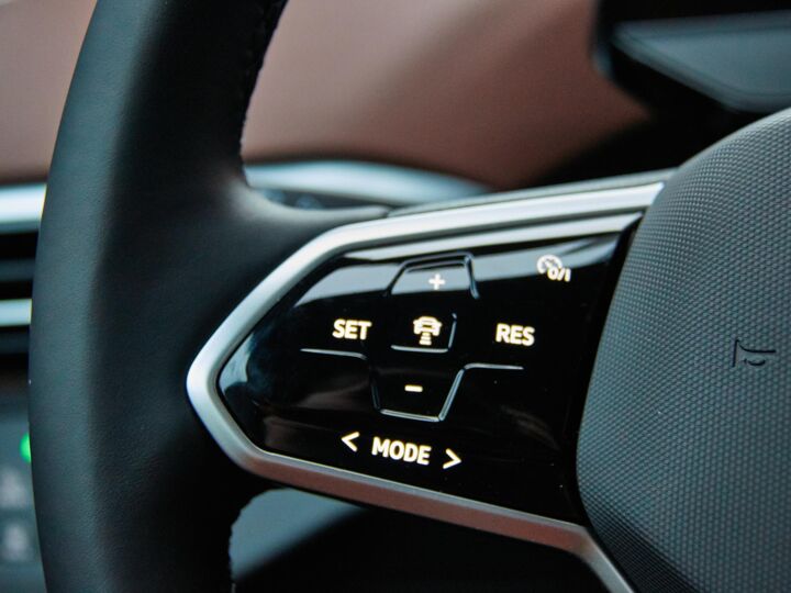 Volkswagen ID.5 Pro ELEKTROMOTOR 128 kW / 174 pk SUV Elektrische a andrijving