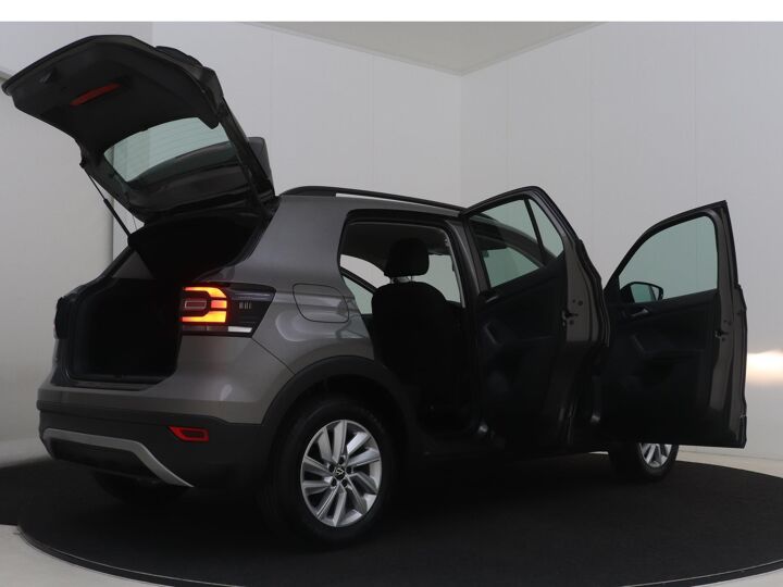 Volkswagen T-Cross 1.0 TSI Life 95 PK | Adaptive Cruise Control | Airco | DAB | Apple Carplay/Android Auto |