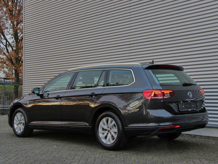 Volkswagen Passat Variant Business 1.5 TSI 110 kW/150 pk ACT Variant 7 versn . DSG
