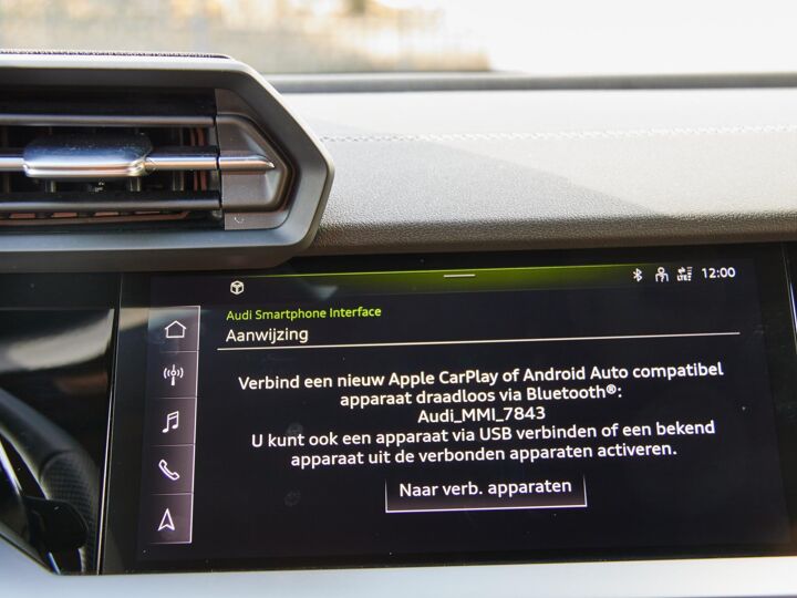 Audi A3 Sportback 30 TFSI S edition | Navi | S-Line | Cruise Control | DAB | Sportstoelen |