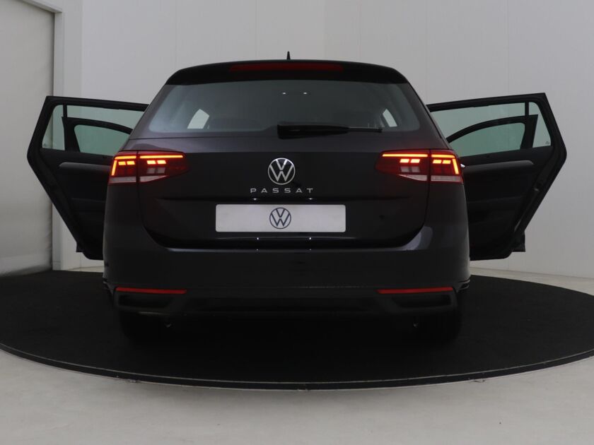 Volkswagen Passat Variant Business 1.5 TSI 110 kW/150 pk ACT Variant 7 versn . DSG