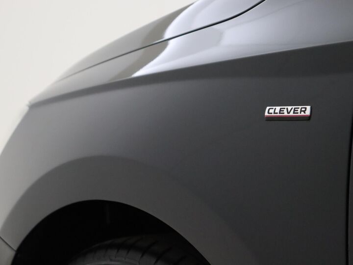 Škoda Fabia Combi 1.0 TSI Clever | 95 pk | DAB | Cruise Control | Airco | Parkeersensoren Achter |Navigatie | 15 inch LM