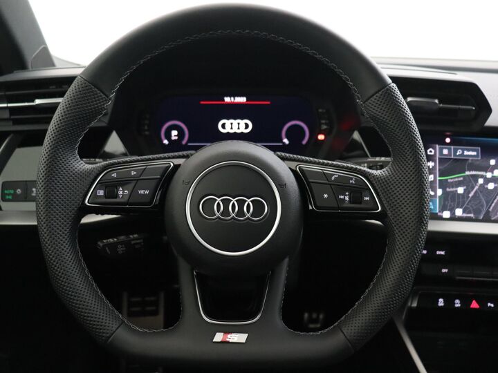 Audi A3 Sportback 35 TFSI S edition Panoramadak