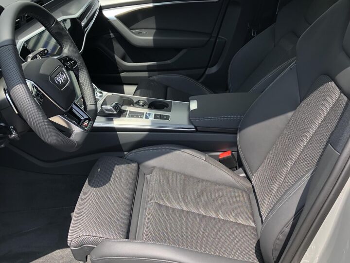 Audi A6 Avant S edition Competition 40 TFSI 150 kW / 204 pk Avan t 7 versn. S-tronic | Panorama glasdak | Optiekpakket zwart plus