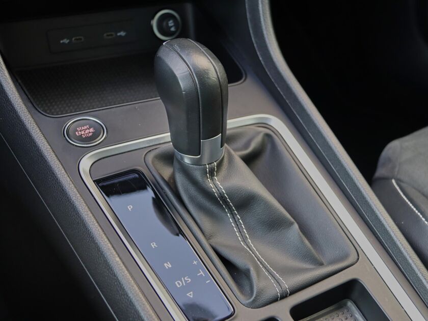SEAT Ateca 1.5 TSI Style Business Intense | Climate Control | Full Led | Stoel + Stuurwielverwarming | Navigatie | Achteruitrij Camera |