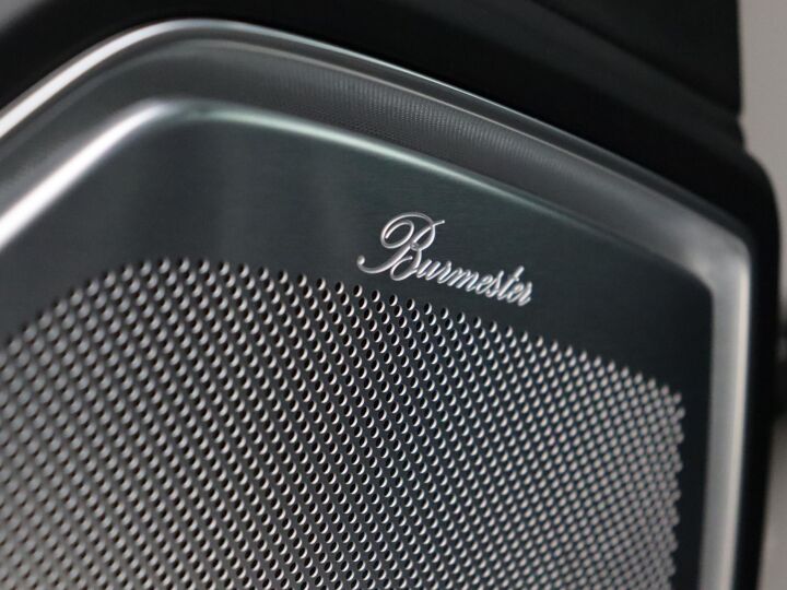 Porsche Panamera 4S Sport Turismo | Panorama dak | Lichtmetaal 19'' | Porsche Approved Garantie!! | Navigatie full-map | Carbon afwerking interieur |