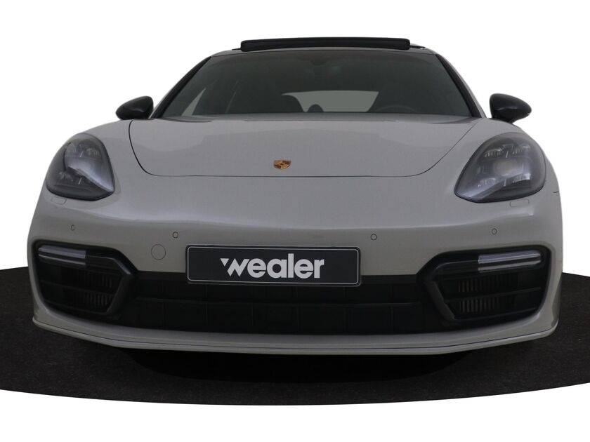 Porsche Panamera 4S Sport Turismo | Panorama dak | Lichtmetaal 19'' | Porsche Approved Garantie!! | Navigatie full-map | Carbon afwerking interieur |