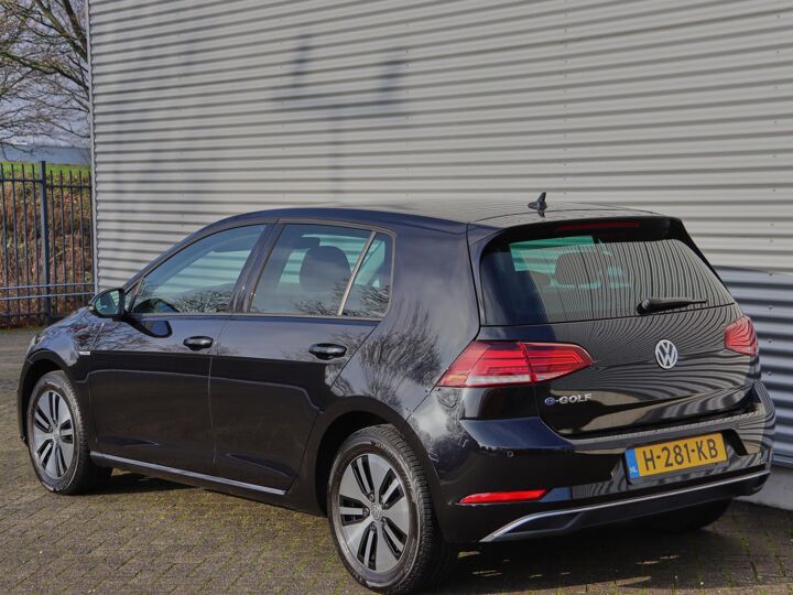 Volkswagen e-Golf E-DITION | 8% bijtelling | Airco | ACC | DAB | Parkeersensoren V+A | Navigatie | Incl. Laadkabel |
