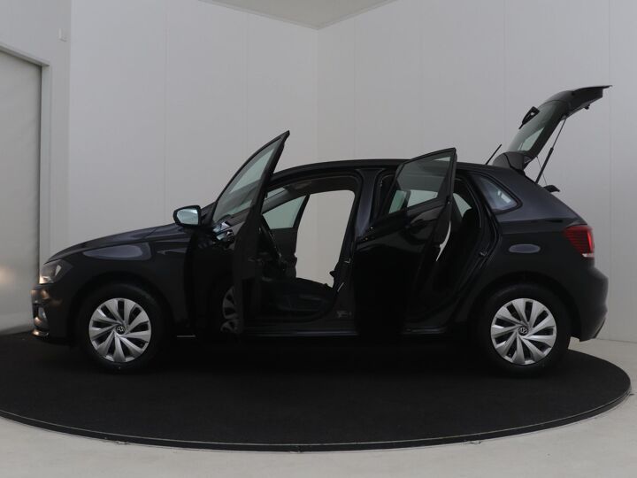 Volkswagen Polo 1.0 TSI Comfortline | 95 PK | Navigatie | Parkeersensoren | DAB | Cruise control | Airco |