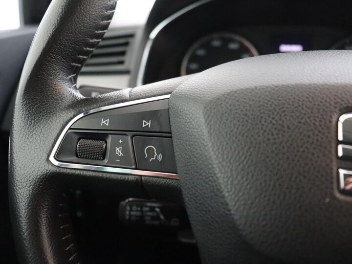 SEAT Ibiza 1.0 TSI Style Business Intense 95 PK | Navigatie | Camera | Cruise Control | Climate Control |