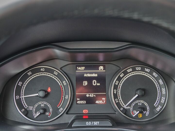 Škoda Scala 1.0 TSI Ambition | Climate Control | Smartlink | Bluetooth | LMV |