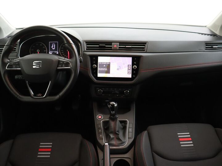 SEAT Ibiza 1.0 TSI FR Business Intense | 95 PK | Achteruitrijcamera | Navigatie | Cruise Control | Keyless Start | Apple CarPlay / Android Auto |