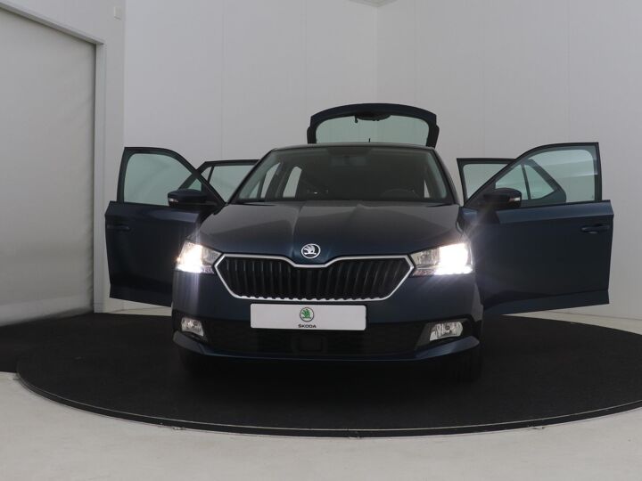 Škoda Fabia 1.0 TSI Business Edition | 95 PK | DAB | Parkeersensoren | Velgen LM 16” | Apple CarPlay / Android Auto | Navigatie |