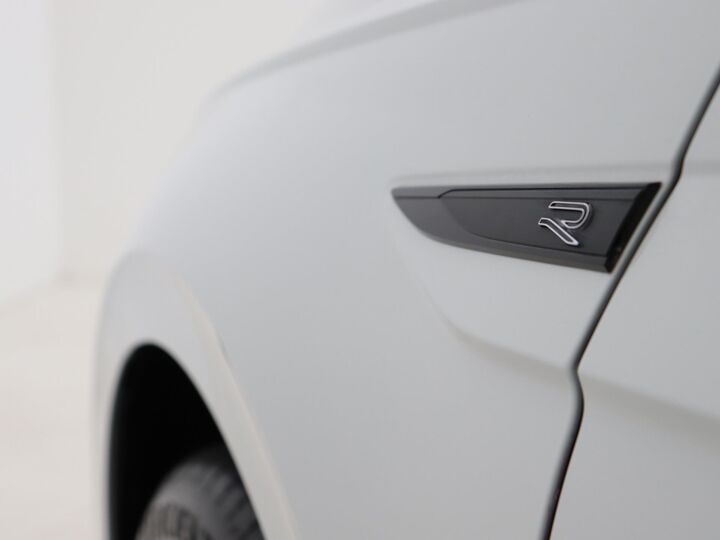 Volkswagen Polo 1.0 TSI R-Line | 95 pk | Automaat | Panoramadak | LED Matrix IQ.Light | Apple Carplay/Android Auto | Virtual Cockpit | Navigatie