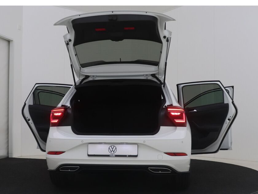 Volkswagen Polo 1.0 TSI R-Line | 95 pk | Automaat | Panoramadak | LED Matrix IQ.Light | Apple Carplay/Android Auto | Virtual Cockpit | Navigatie