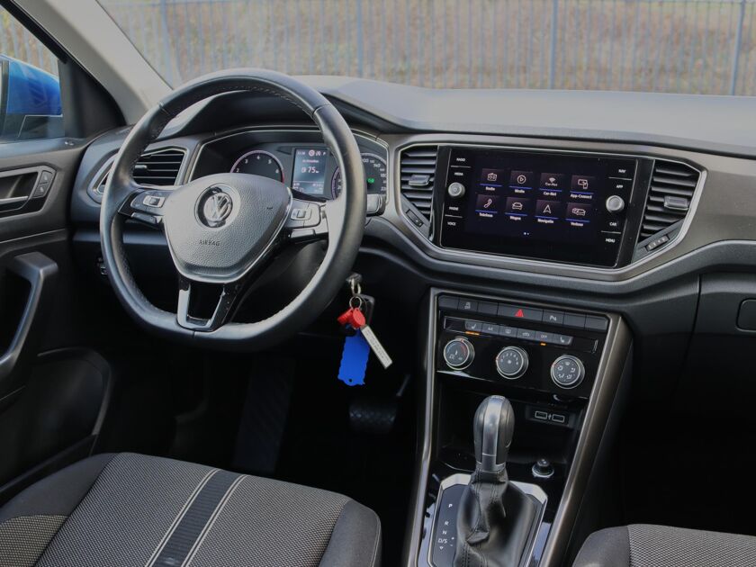 Volkswagen T-Roc 1.5 TSI Style | Automaat | Airco | Navigatie | Achteruitrij Camera | DAB | ACC | Stoelverwarming | Trekhaak |