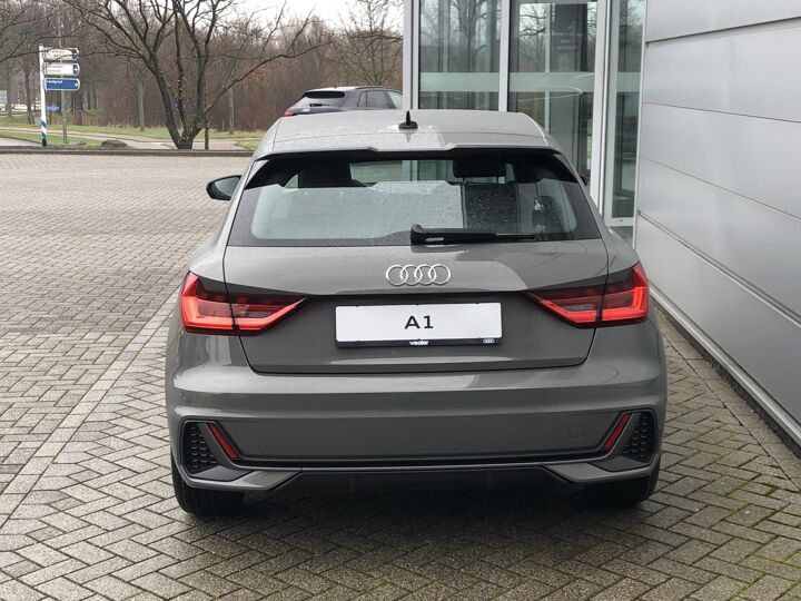 Audi A1 Sportback S Edition 25 TFSI 70 kW / 95 pk Sportback 5 versn. Hand