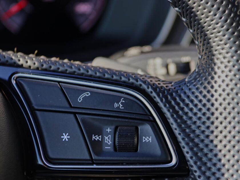 Audi A5 Cabriolet 40 TFSI Launch edition Sport | Airco | Cruise Control | Navigatie | S- Line | Trekhaak |