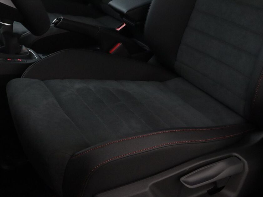 SEAT Ibiza FR Business Intense 1.0 70 kW / 95 pk EcoTSI Hatch