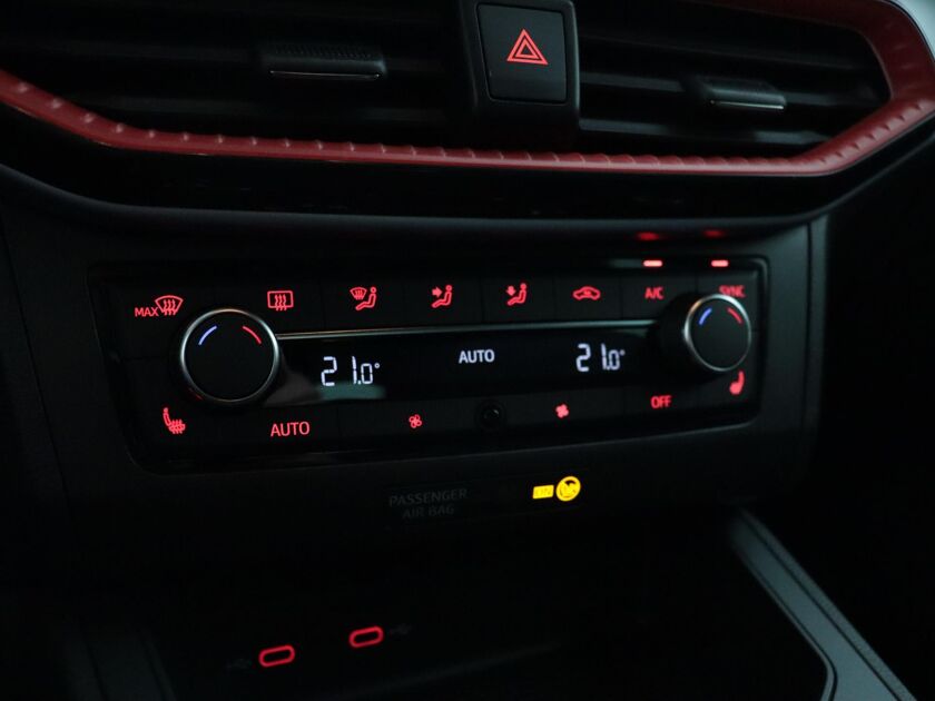 SEAT Ibiza FR Business Intense 1.0 70 kW / 95 pk EcoTSI Hatch