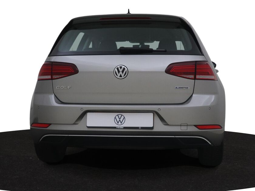 Volkswagen Golf 1.5 TSI Comfortline | 130 PK | DAB | Stoelverwarming | Lichtmetalen Velgen 16” | Apple CarPlay |