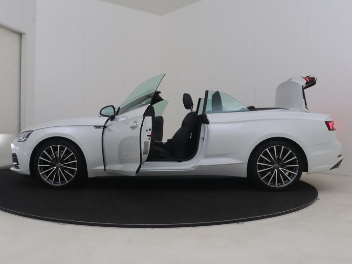 Audi A5 Cabriolet 2.0 TFSI Launch Edition | 190 PK | Automaat | Lichtmetalen Velgen 19” | S-Line Exterieur | Leder-Alcantara bekleding | Nek verwarming |