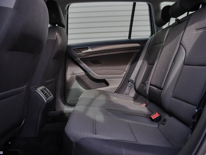Volkswagen Golf Variant 1.0 TSI Comfortline | Airco | Navigatie | Achteruitrij Camera | ACC | DAB |