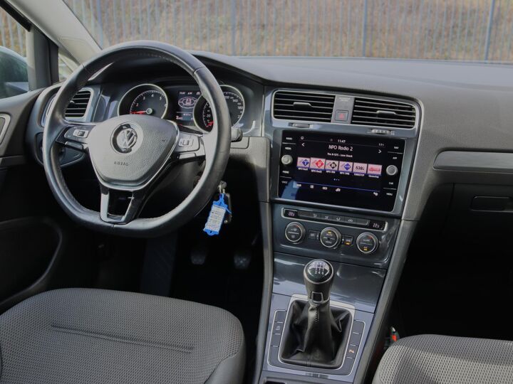 Volkswagen Golf Variant 1.0 TSI Comfortline | Airco | Navigatie | Achteruitrij Camera | ACC | DAB |