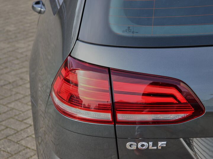 Volkswagen Golf Variant 1.0 TSI Comfortline | Airco | Navigatie | Achteruitrij Camera | ACC | DAB |