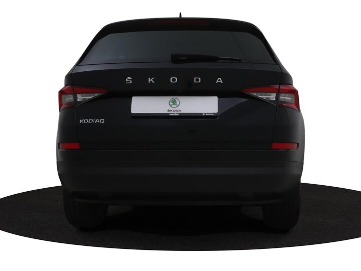 Škoda Kodiaq 1.5 TSI Business Edition Plus 7p. Automaat | 150 PK | Keyless Entry | Apple CarPlay | Lichtmetalen Velgen 19” | Navigatiesysteem | 7 Zitplaatsen