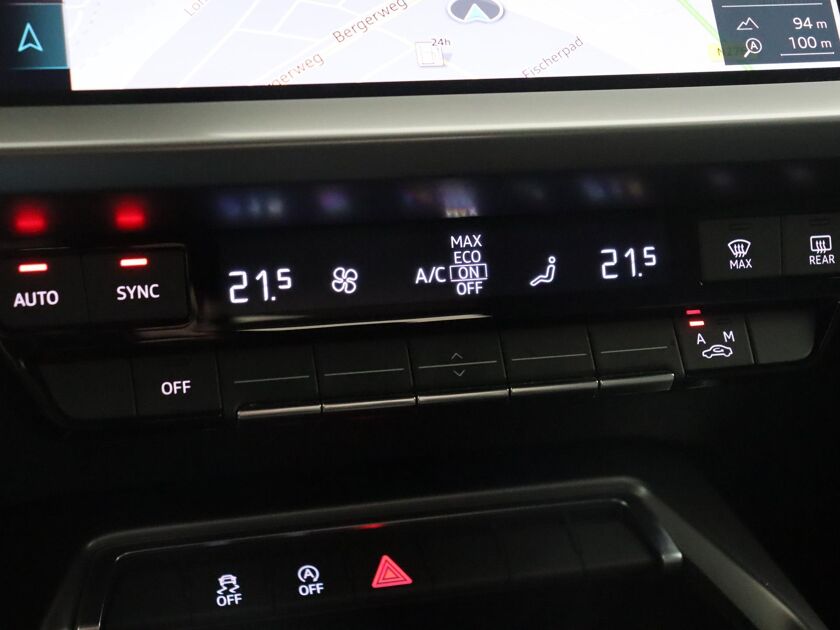 Audi A3 Sportback 35 TFSI Business edition | 150 PK | Automaat | Parkeersensoren | Navigatie | Apple CarPlay Android Auto | LM 17” | Cruise Contol |
