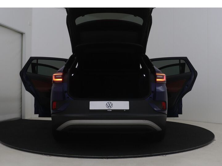 Volkswagen ID.4 First 77 kWh | 8% Bijtelling | Warmtepomp | Camera | DAB