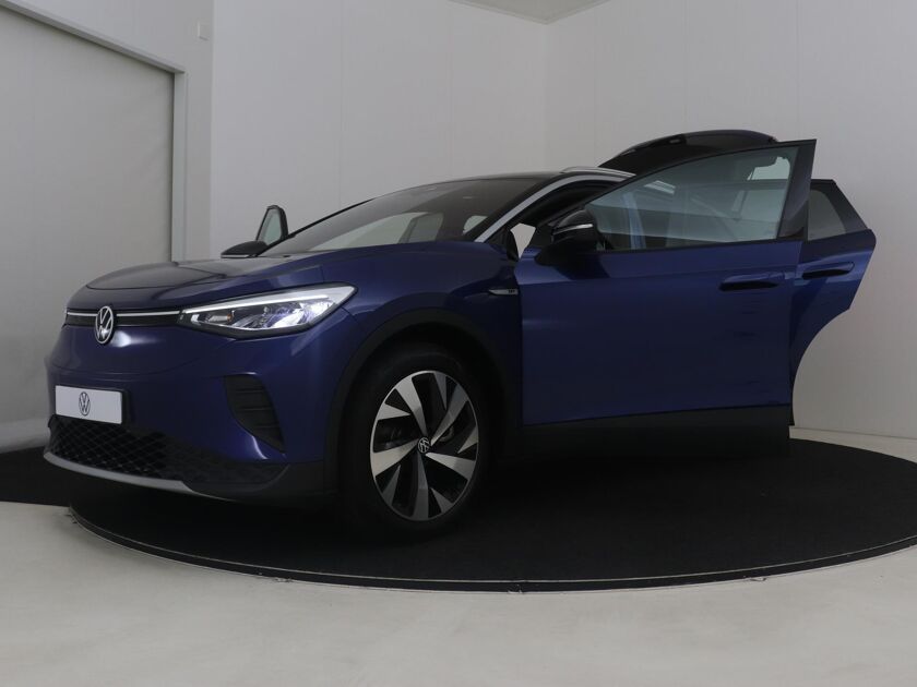 Volkswagen ID.4 First 77 kWh | 8% Bijtelling | Warmtepomp | Camera | DAB