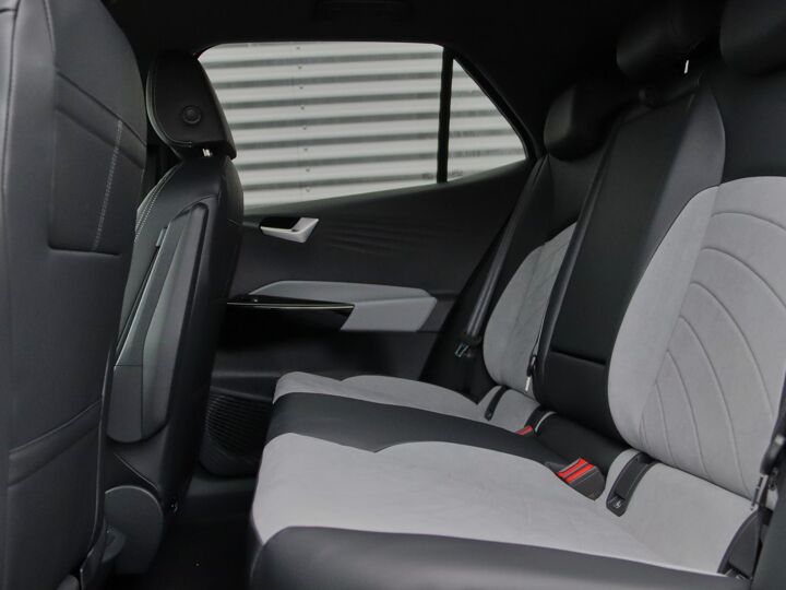 Volkswagen ID.3 Pro Edition ELEKTROMOTOR 150 kW / 204 pk Hatchback Elektrische aandrijving